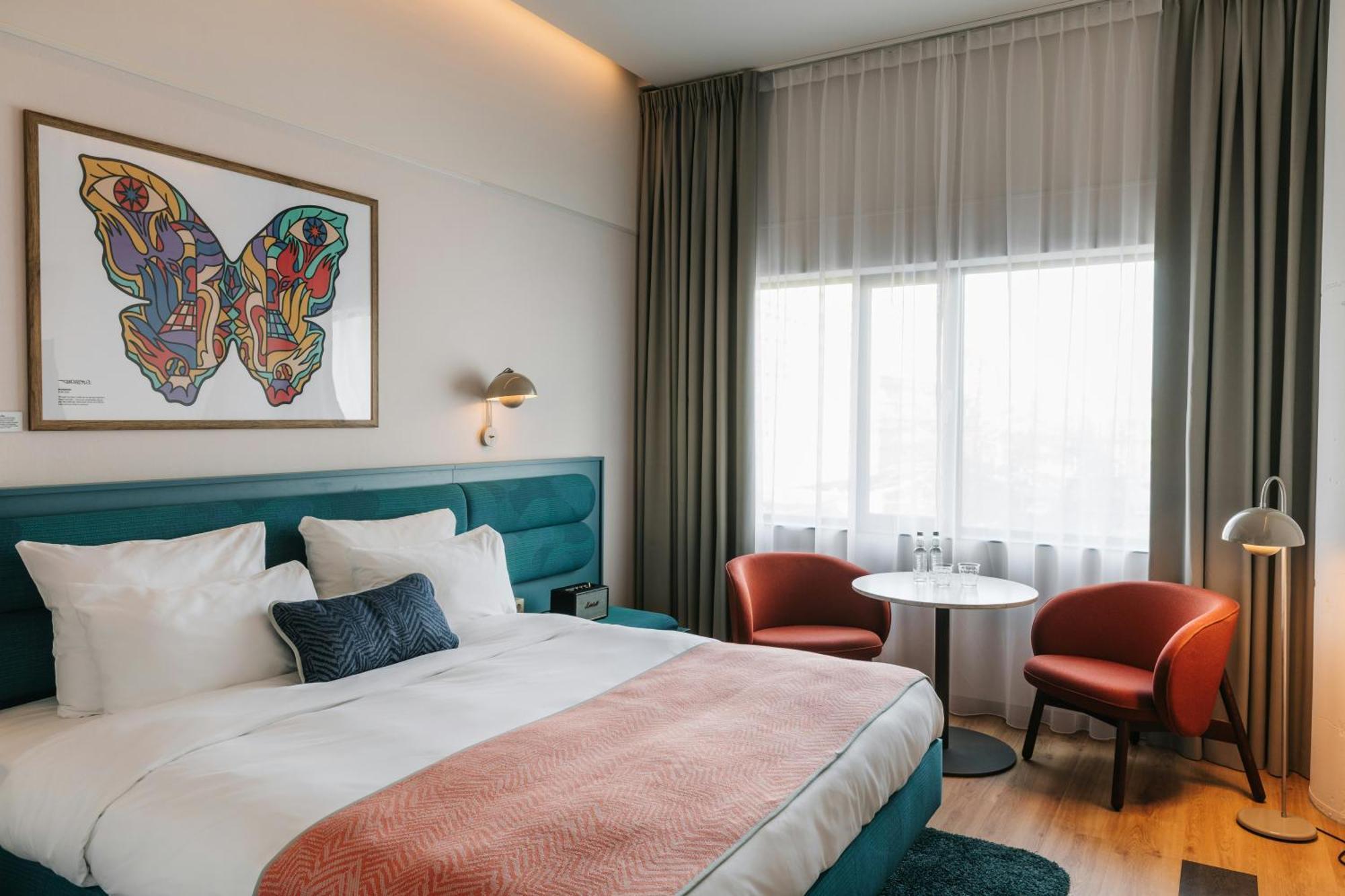 Verblijven in Amsterdam Oost: 4 Viersterrenhotels Vergeleken